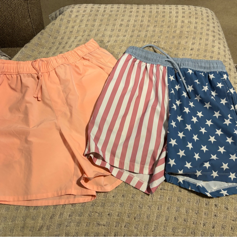 Men’s DSG Peach Athletic shorts and Chubbies Patriotic Striped Men's Swim Trunks